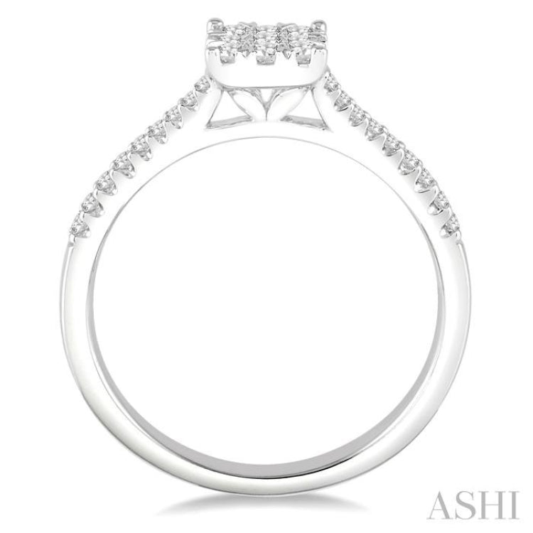 Lovebright Essential Diamond Engagement Ring