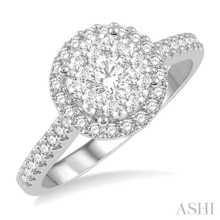 Lovebright Essential Diamond Engagement Ring