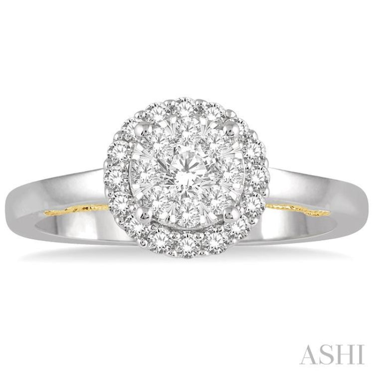 Lovebright Essential Diamond Engagement Ring