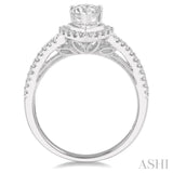 Pear Shape Diamond Engagement Ring