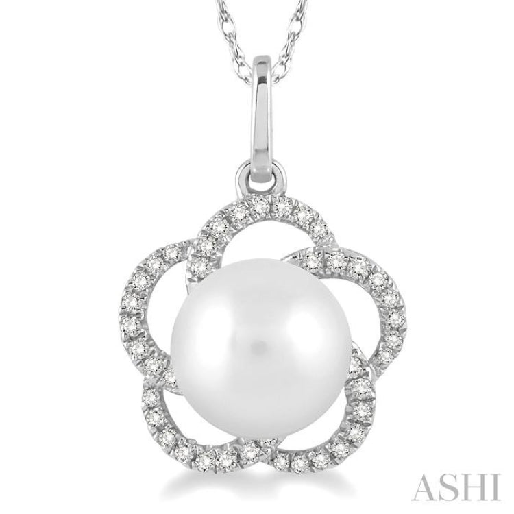 Flower Shape Pearl & Diamond Pendant