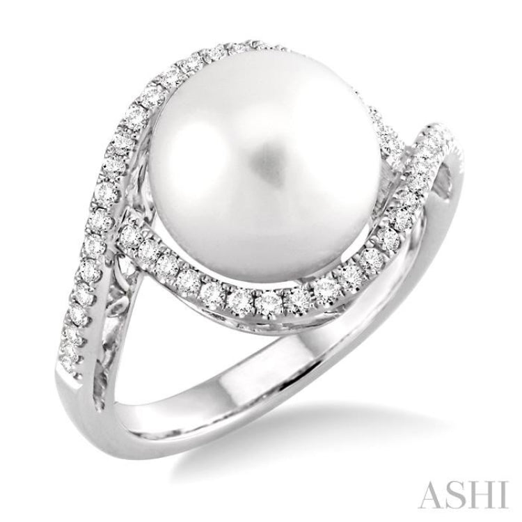 Pearl & Diamond Ring