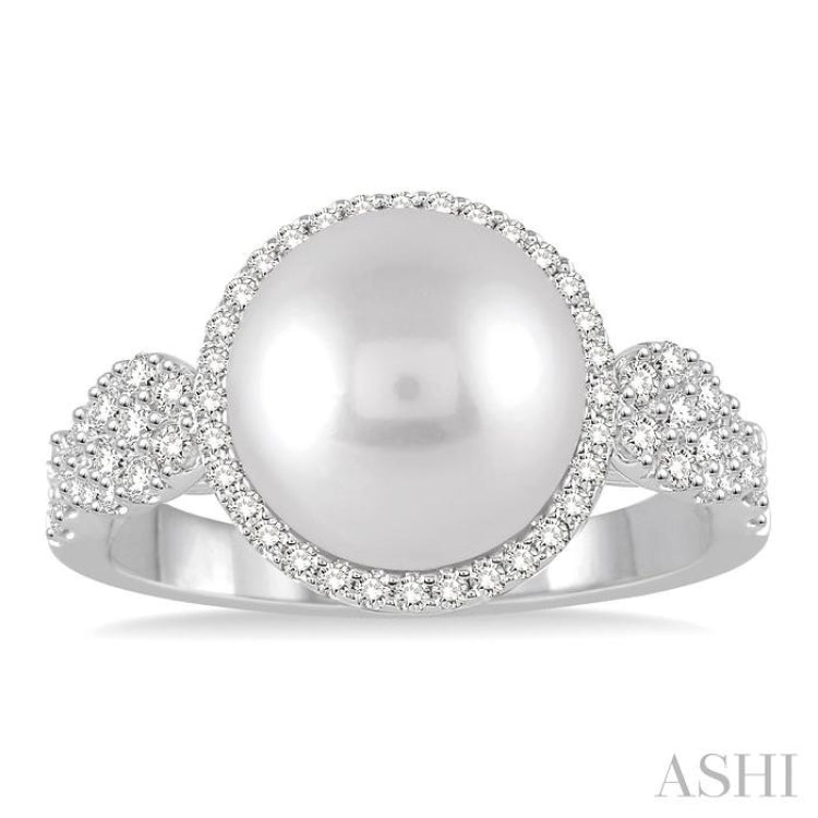 Pearl & Diamond Fashion Ring