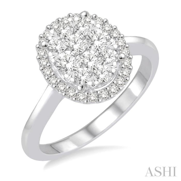 Oval Shape Lovebright Essential Diamond Ring