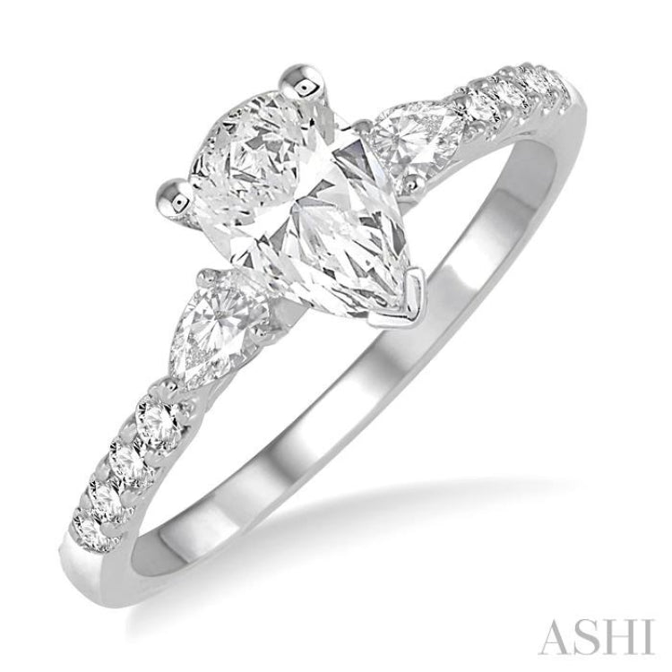 Pear Shape Diamond Engagement Ring