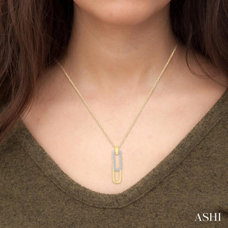 Paper Clip Diamond Fashion Pendant