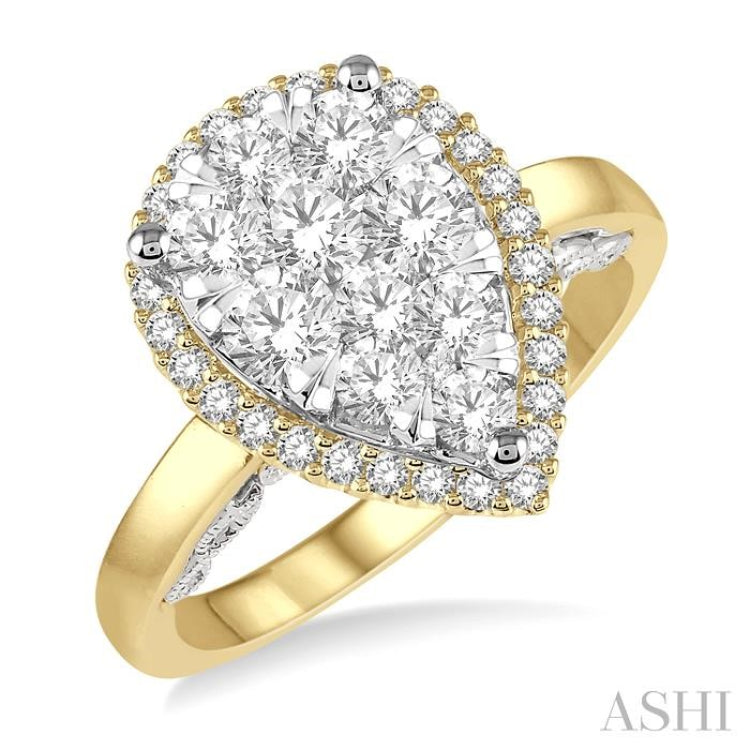 Pear Shape Lovebright Essential Diamond Ring