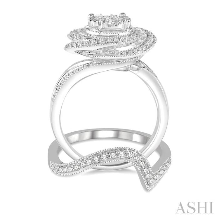 Flower Shape Lovebright Diamond Wedding Set