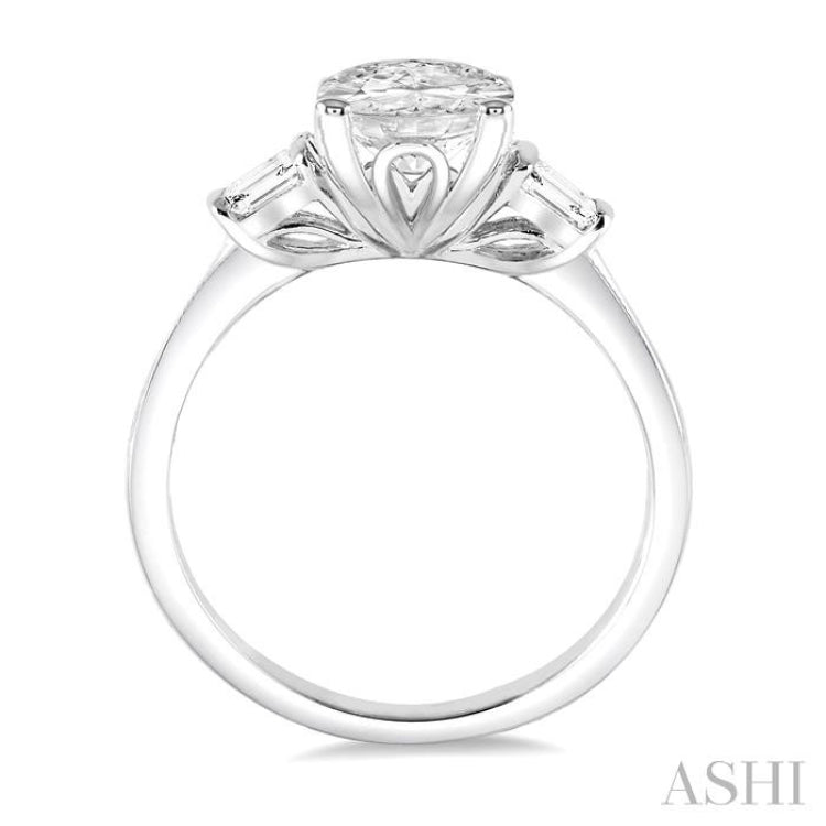 Oval Shape Semi-Mount Diamond Engagement Ring