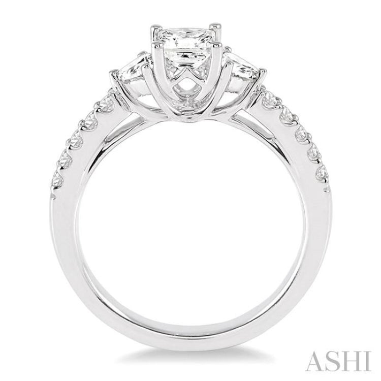 Semi-Mount Diamond Engagement Ring