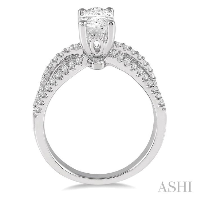 Oval Shape Diamond Engagement Ring